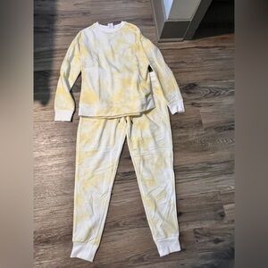Stars Above yellow tie-dye lounge set